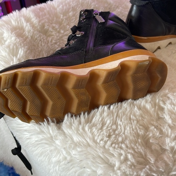 Blondo black leather ankle high boots amazing shoes great for change of seasons - Picture 7 of 8